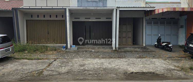 Ruko Strategis Pinggir Jalan Raya Mojosongo Dekat Jebres 1