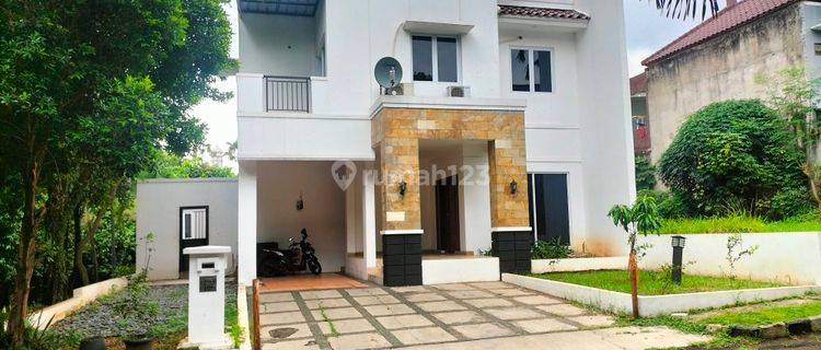 Rumah hook dikelilingi taman udara sejuk segar tenang 1