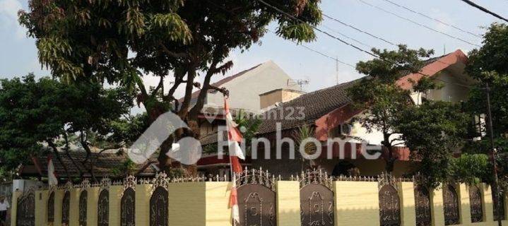 Dijual Rumah Dalam Komplek Cipinang 1