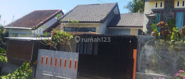 Freehold  -  residence house in good area Saba, Gianyar, Bali 1