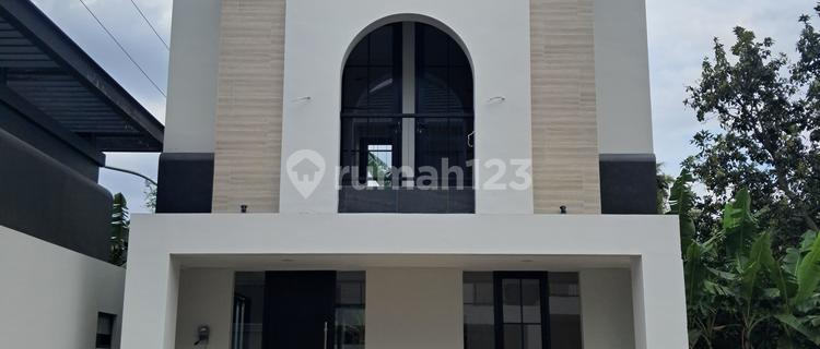 Unit Siap Huni View Bukit dan Jalan Tol Dekat Kodam Banyumanik 1