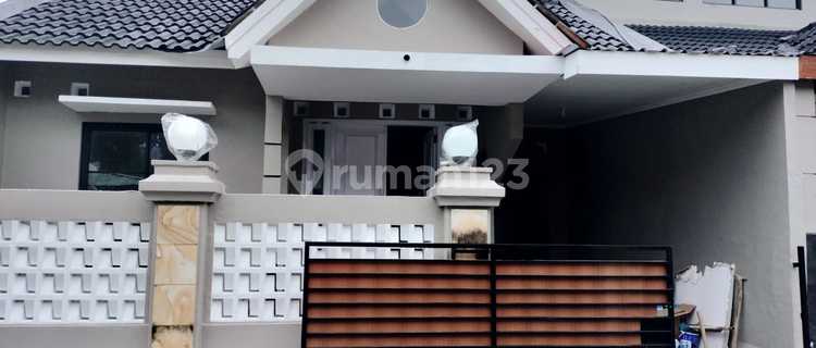 Rumah Siap Huni Di Lingkungan Payung Asri Banyumanik 1