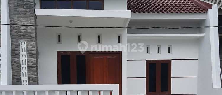 Kyai Morang Pedurungan Main Road Ready-to-Live House 1