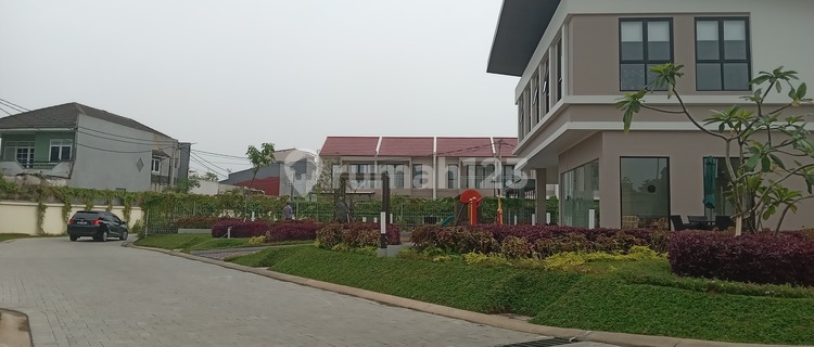Victoria Spring Rumah Exlusif Di Pusat Kota Tangerang Fasilitas Yang Lengkap Nyaman,aman Untuk Hunian. 1