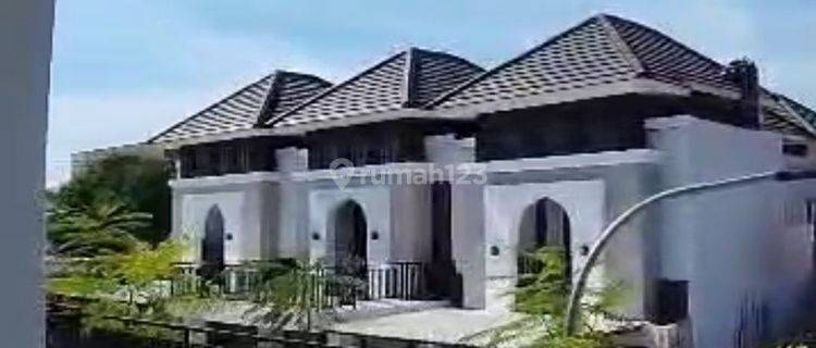 Rumah Elite Strategis Selangkah Jalan Majapahit Semarang Kota 1