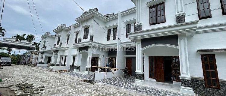 Dijual Rumah 2 Lantai Mewah, Lokasi Pusat Kota Medan 1