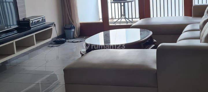 Sewa Rumah 2 Lantai Furnish di Pondok Indah Kolam renang Jakarta Selatan C R  1