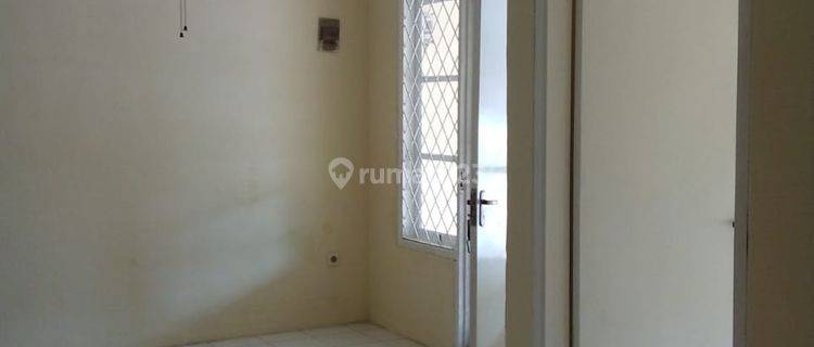 Jual Rumah di Taman Royal Tangerang C R  1