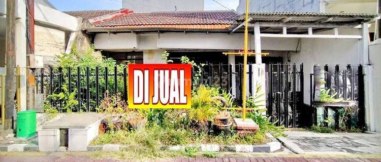 Dijual rumah lama butuh renovasi SHM @ Mulyosari 1