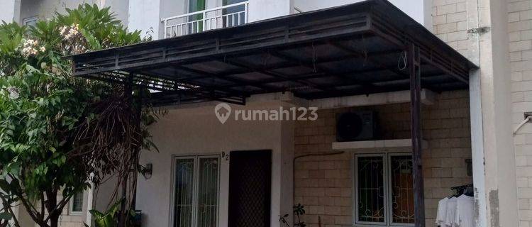 Dijual Rumah Minimalis Modern Dalam Townhouse Dekat Stasiun Kereta Pondok Ranji 1