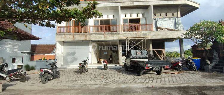 Strategic 2 Floor Shophouse in Sanur Tourist Area 1