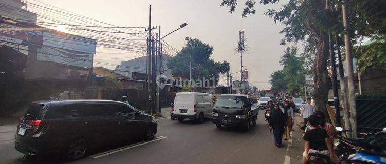 Toko dan Gedung 4 lantai Jl. Pahlawan Revolusi, Pondok Bambu 1