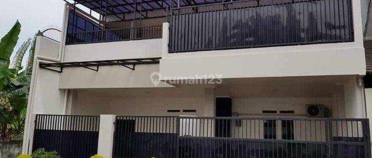 Dijual Rumah di Perumahan Grande Bogor, Jawa Barat 1