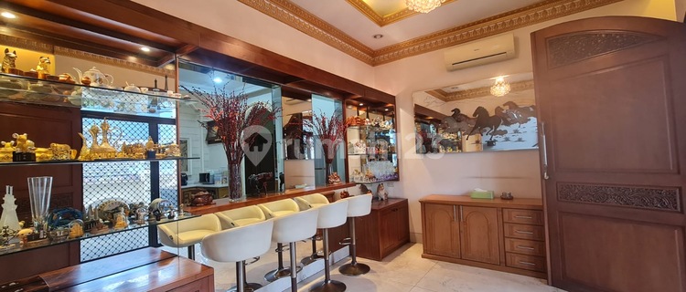 Muara Karang Block 5 Luxury House, North Jakarta 1
