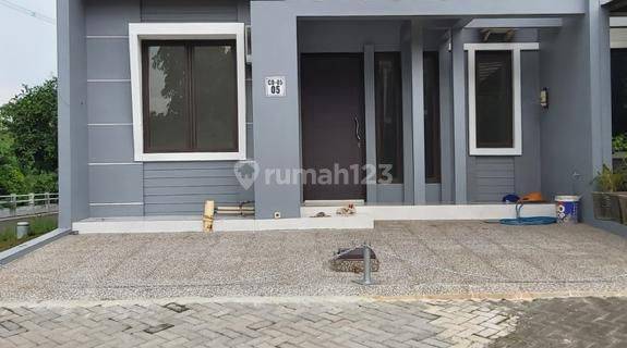 Dijual Rumah Minimalis 1 Lantai Baru Kelar Renovasi di Legenda Wisata 1