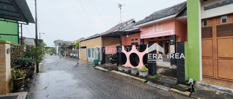 Rumah Strategis Dijual Murah di Solo Dekat Alun Alun Sukoharjo 1