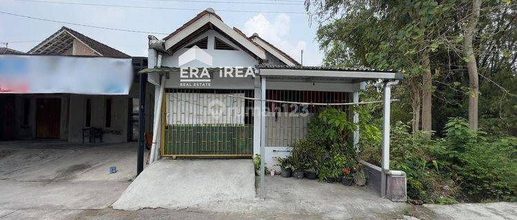 Rumah Dijual di Karanganyar Dekat Pasar Kalioso 1