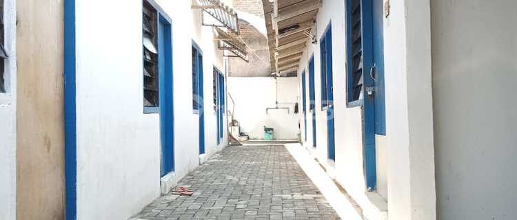 Affordable Boarding House for Sale in Mayor Bismo, Semampir, Kediri 1