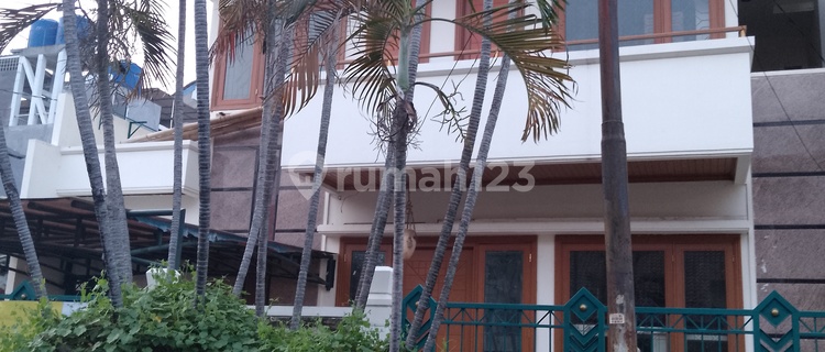 Ready-to-Occupy 2-Story House in Pulomas, Land Area 240m2, Best Price Quick Sale 1