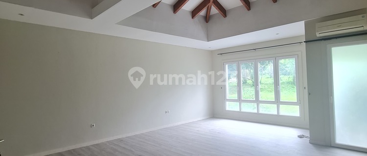 Graha Taman.house 3Br + 1 Studio 1