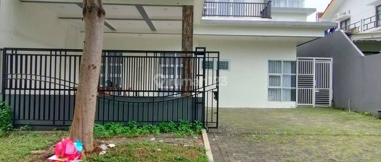 Dikontrakkan pertahun rumah fuly furnished di sentul city  1