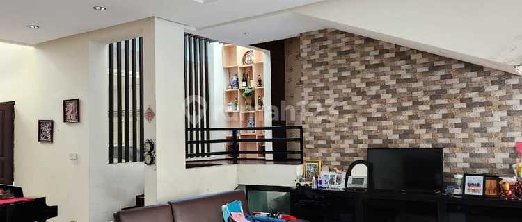 Rumah Bagus Tengah Kota 1