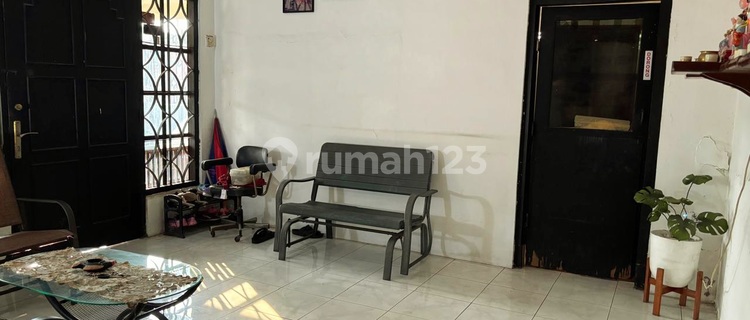 Rumah Lama Tengah Kota SHM 1