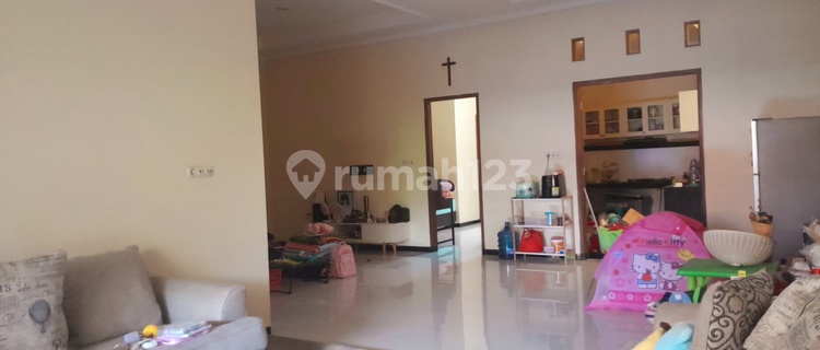 Nice House Tembalang 1