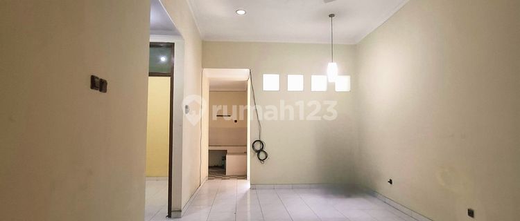 Rumah Sewa Pekunden Tengah Kota 1