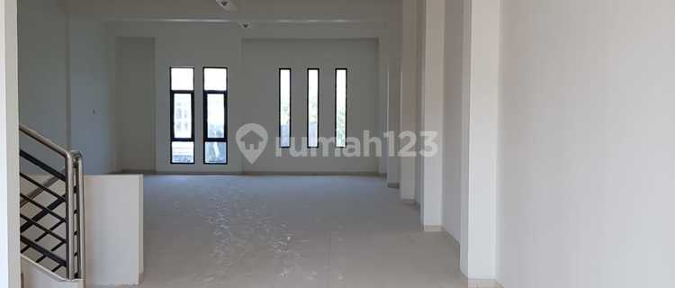 Majapahit Shop-House 3.5 Floors for Sale and Lease 1