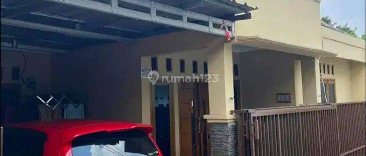 Dijual rumah Bagus di Pondok ranggon jakarta timur 1