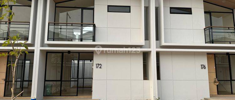 Rumah 2 Lantai Baru di Cendana Icon Lippo Karawaci, Tangerang 1