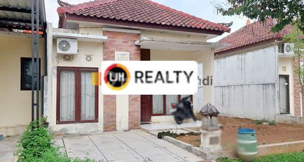 Rumah di Taman Legian Selatan Teras Bali Mijen 1