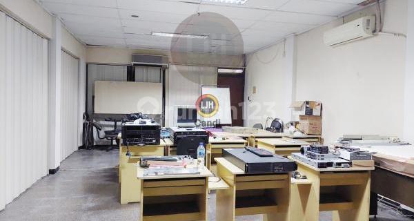 Ruko di MT Haryono Semarang 1