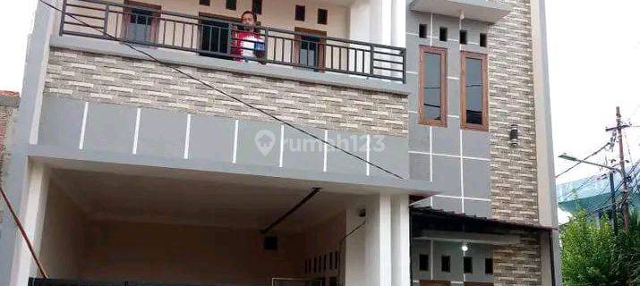 Rumah Baru Dan Bagus 2 Lantai Di Petukangan Selatan Jaksel 1