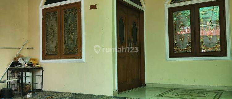 Disewakan Rumah di Kampung Ambon Rawamangun, Jakarta Timur 1
