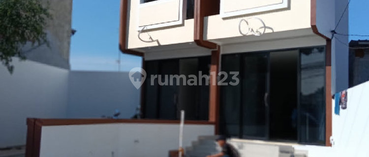 2-Story Shop House for Business and Residence in Bogor 1