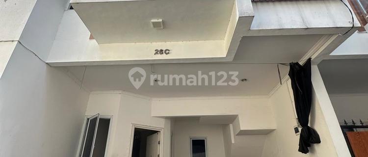 Rumah Cluster Full Furnish Di Cempaka Putih Tengah 1