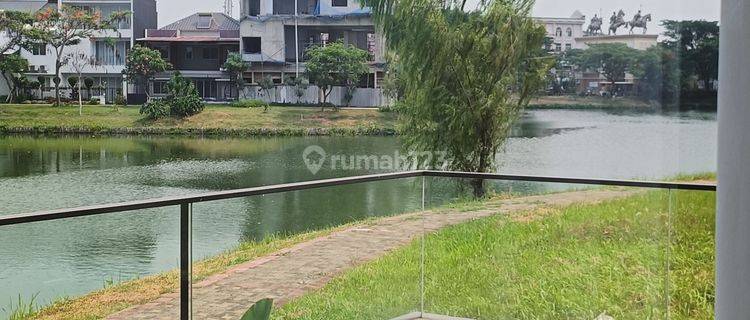 Dijual Rumah 3 Lantai Baru Dan Mewah  1