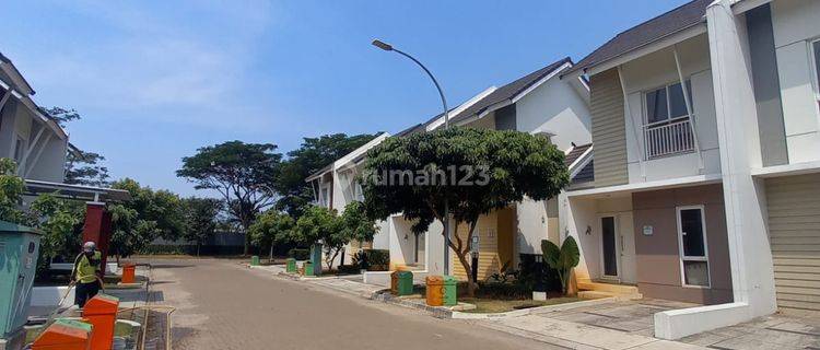 Rumah 2 Lantai Di Summarecon Emerald Karawang Jawa Barat 1