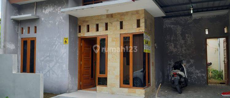 Rumah baru furnished Strategis di Mojoaongo Solo 1