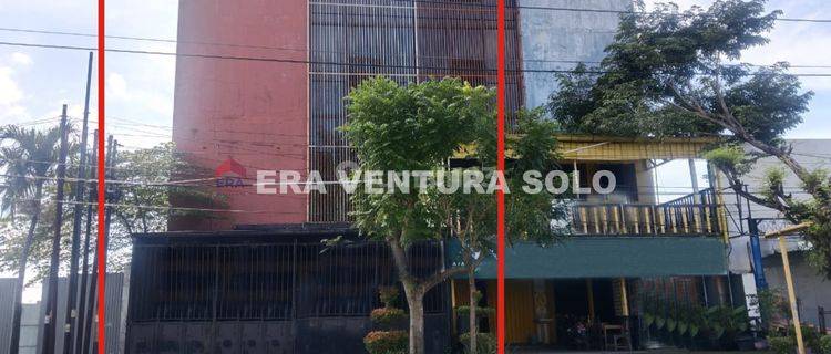 Ruko Strategis Siap Pakai Tengah Kota Solo 1