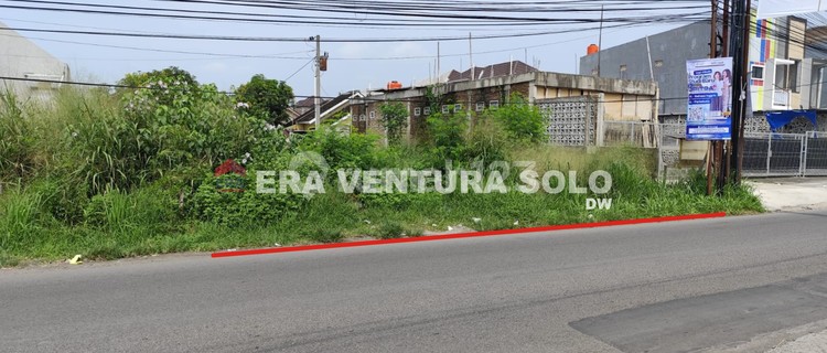 Tanah Strategisi, Baki, Solo 1