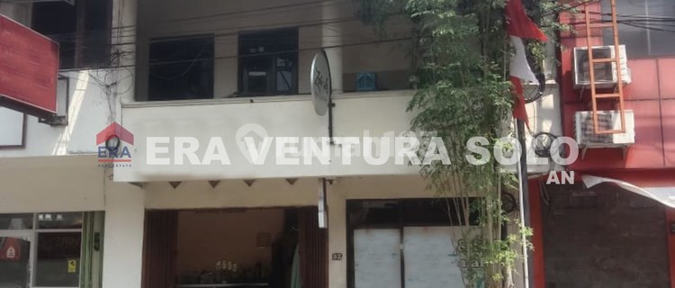 Ruang Usaha Strategis Tengah Kota Solo 1