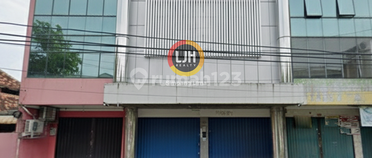 For Rent 4-Storey Linked Shophouse Full Building in Strategic Location at Semarang City Business and Trade Center 1
