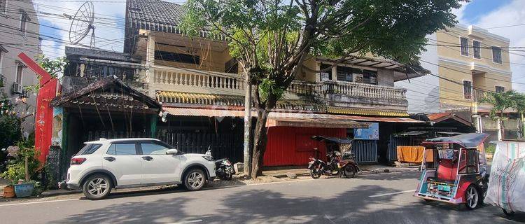 Rumah tua dalam kota Makassar 1