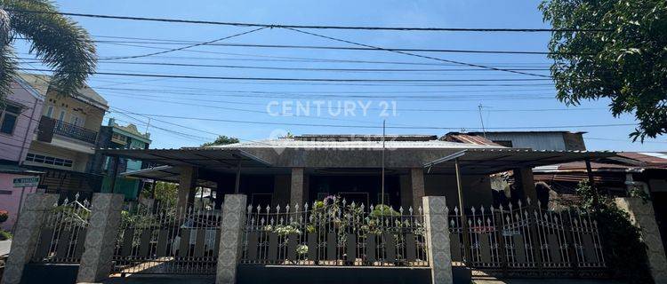 Rumah Sudut 2 Lantai Dalam Kota Makassar 1
