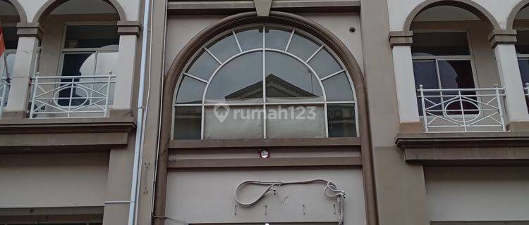 Ruko Prospektif  1