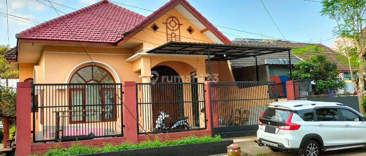 Rumah Sangat Bagus Dijual di Singosari Malang Gmk02294 1