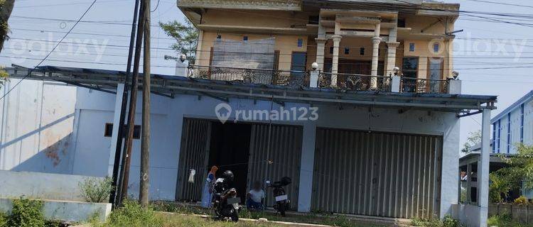 Rumah Bagus 2 Lantai di Kepanjen Malang GMK03395 1